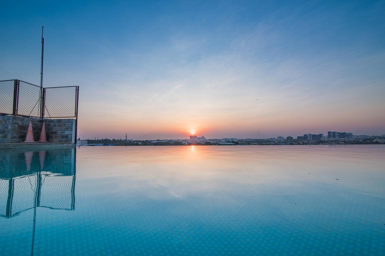 Sai Vishram Business Hotel 4*