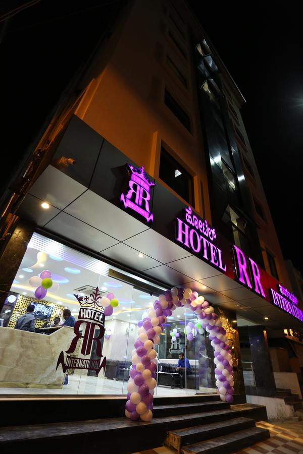Rr International Hotel 2*