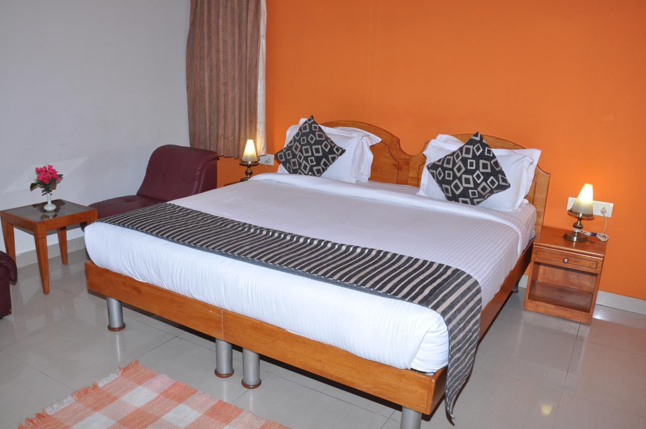 Hotel Dass Suites,domlur 4*