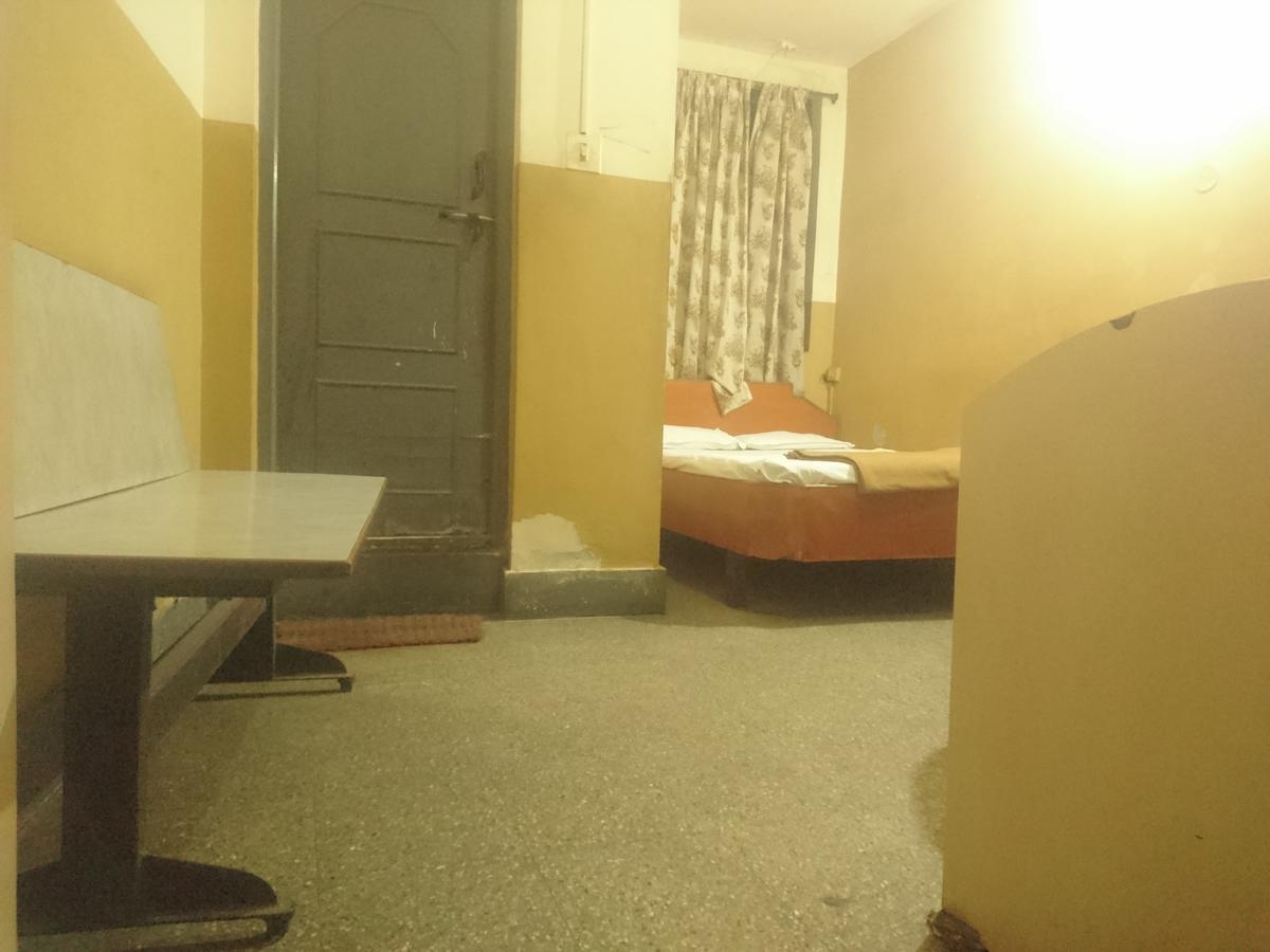 Greens Residency Lodge