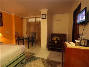 Hotel Pigeon International 3*