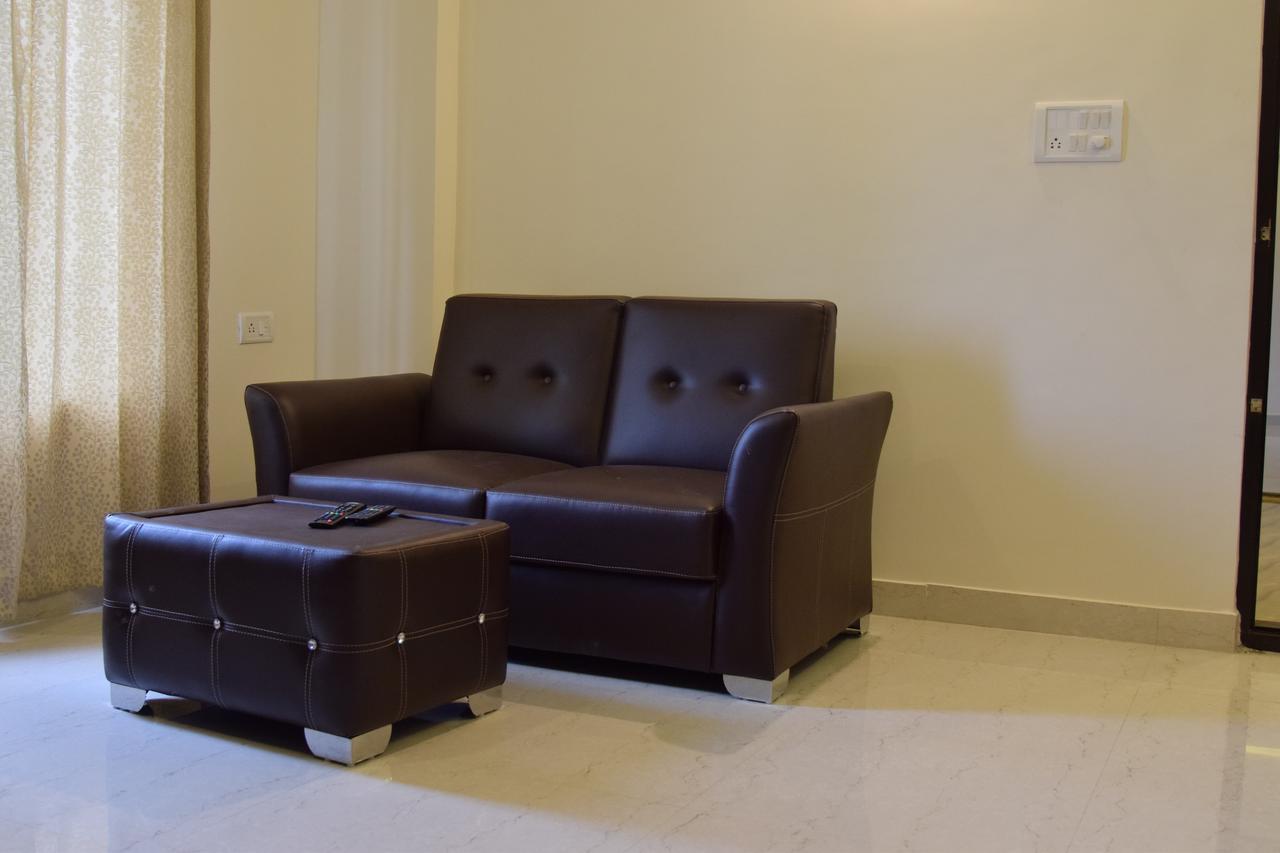 Capital O 9917 Sjr And Comforts Hotel Bangalore