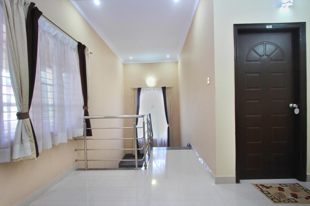Hotel Oyo 9988 Hennur Road Bangalore