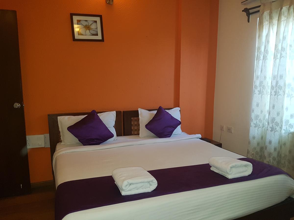 Orange Tree Residency Lodge *