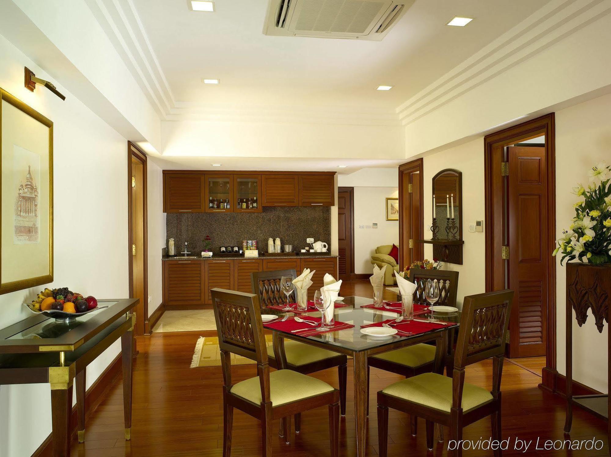The Paul Aparthotel 5*