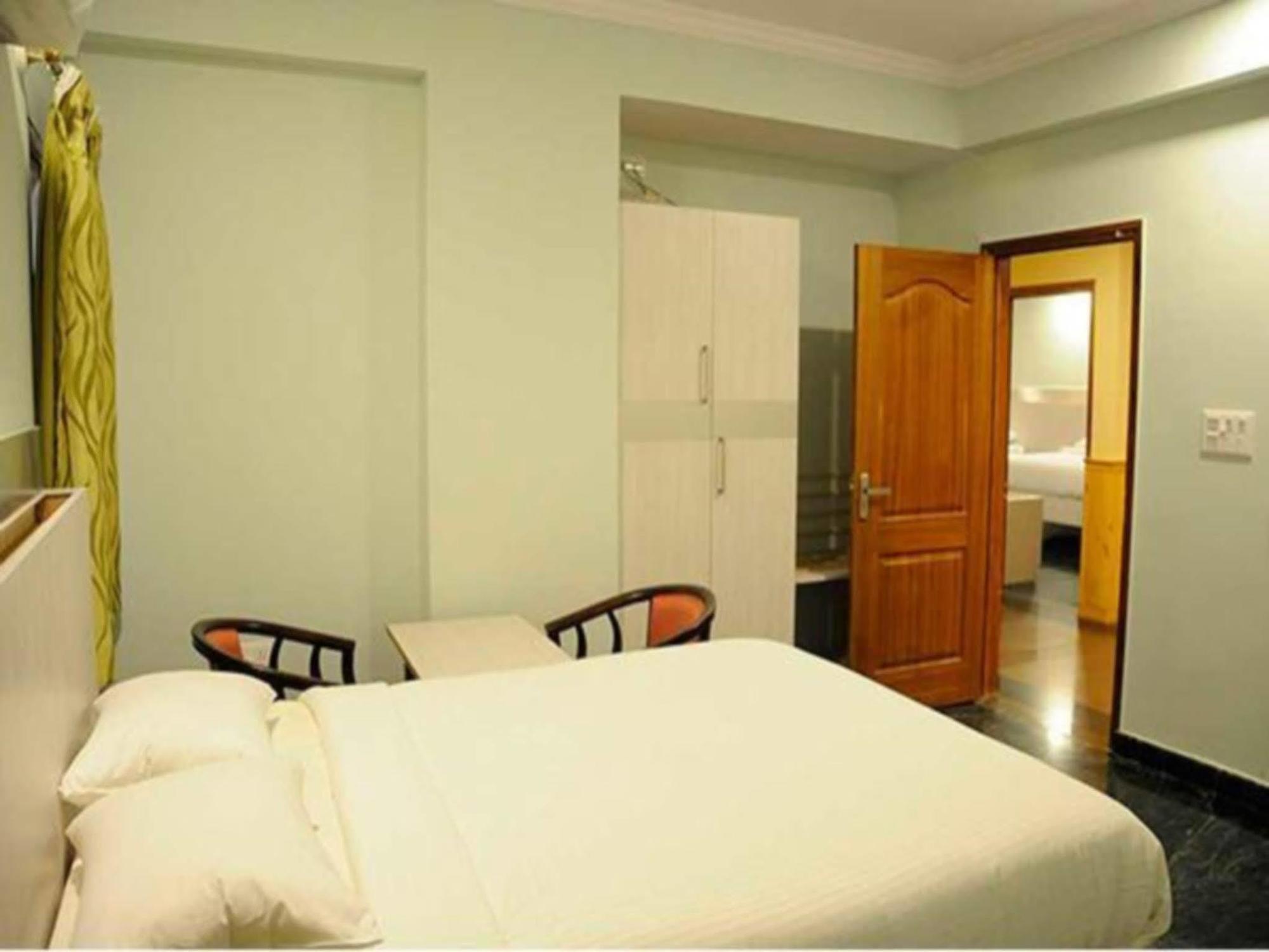 Hotel Hotel Royal Opera