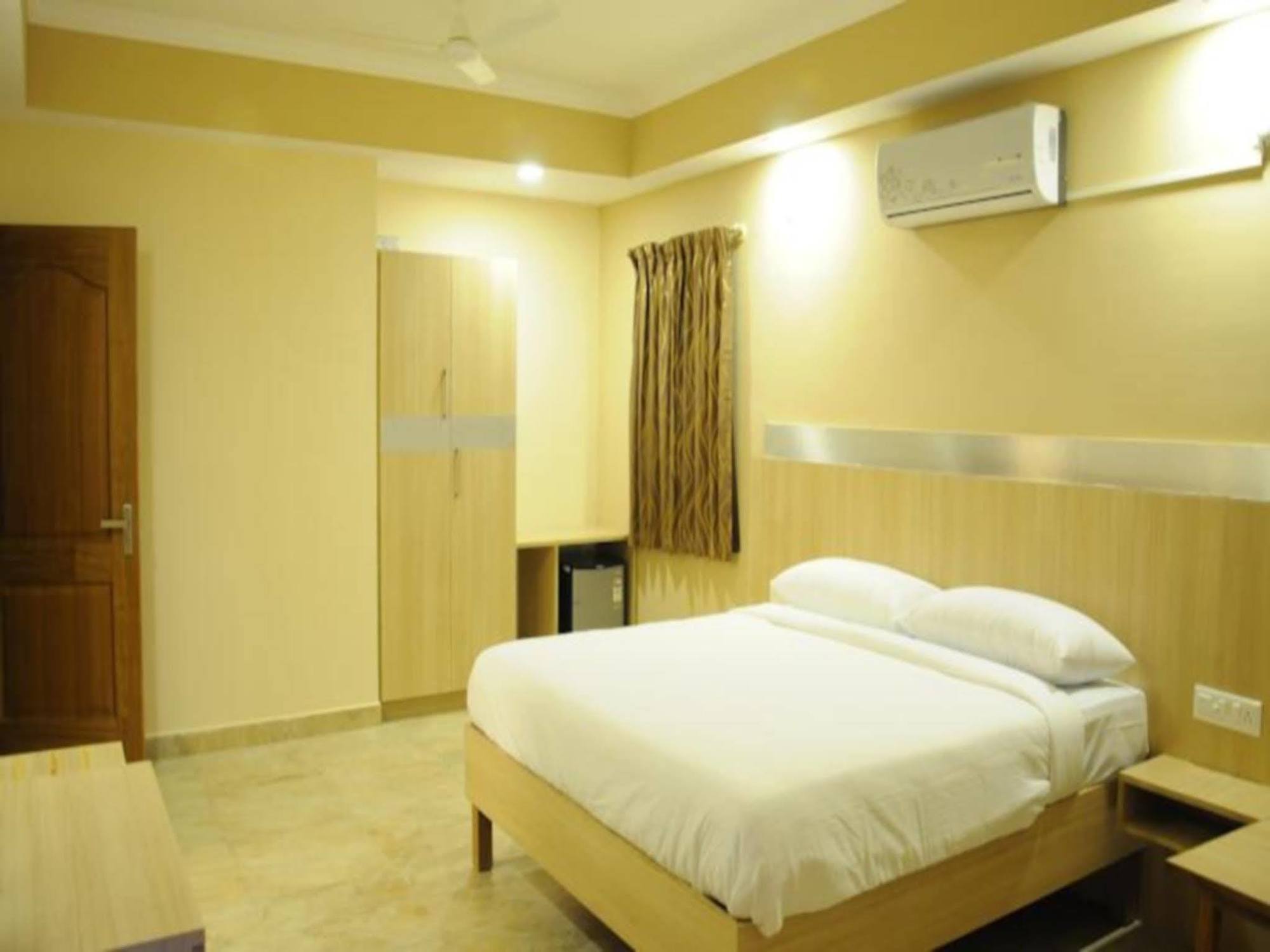 Hotel Royal Opera 3* Bangalore