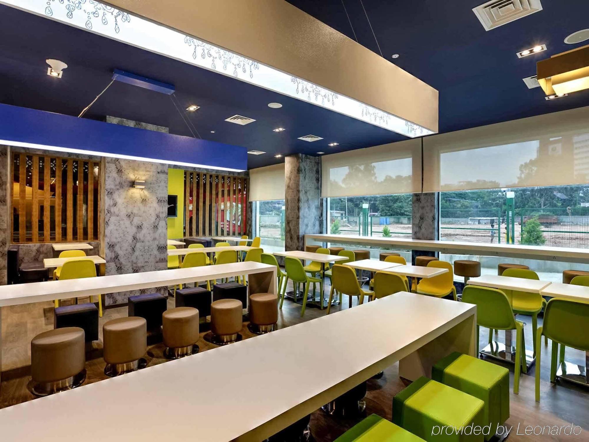 Hotel Express Whitefield Itpl By Ihg 3*