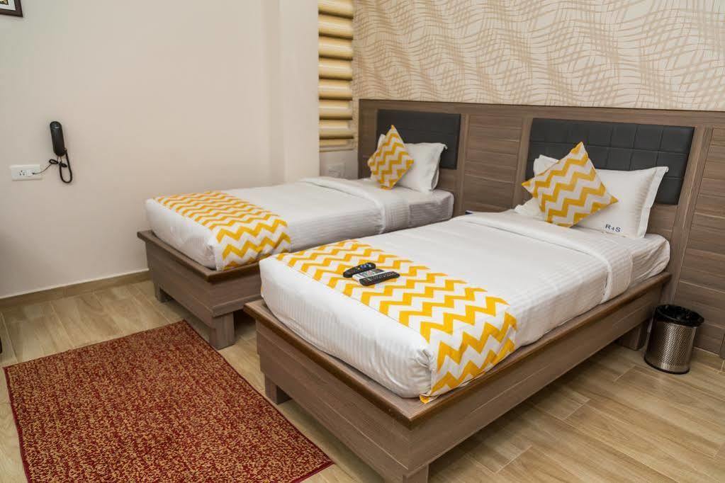Hotel Rams 4 Seasons Bangalore