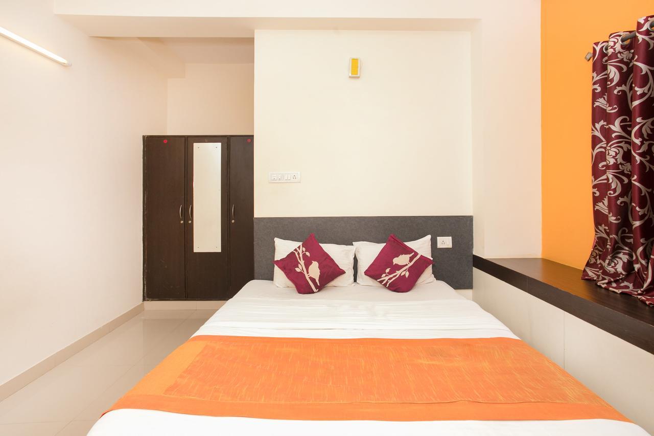 Oyo 1848 Anugriha Hotel 3*