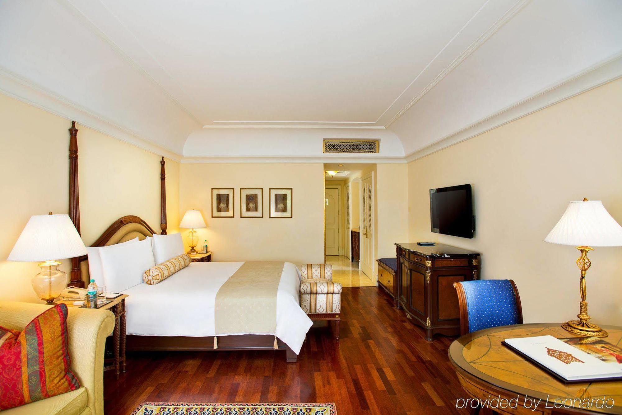 The Leela Palace 5*