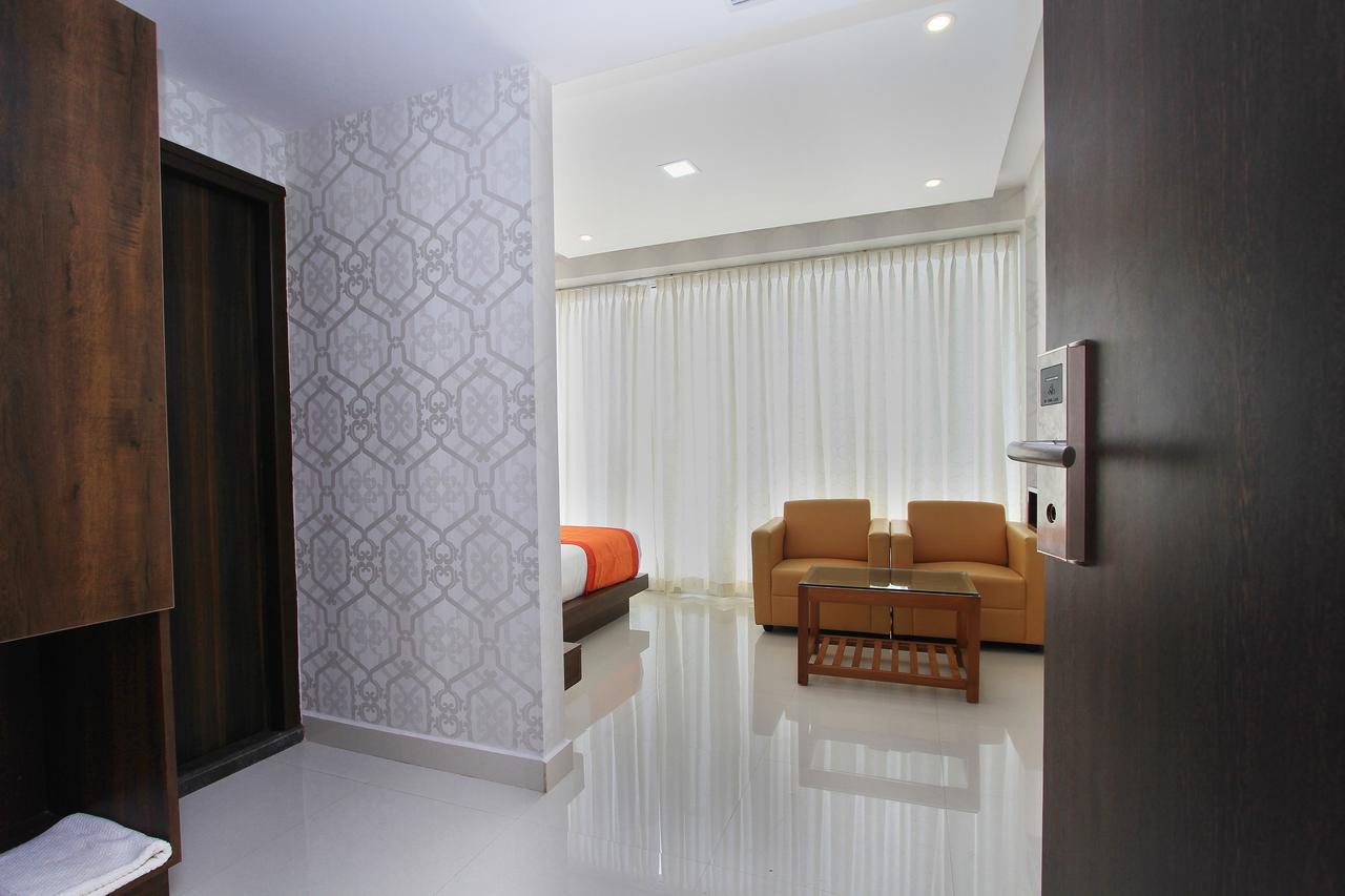 Oyo 10324 Hotel