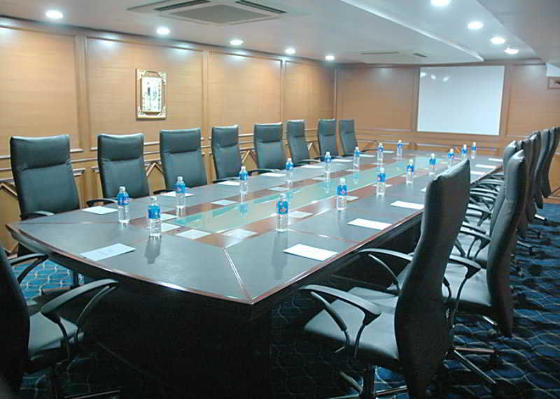 Citadel Sarovar Portico 4* Bangalore