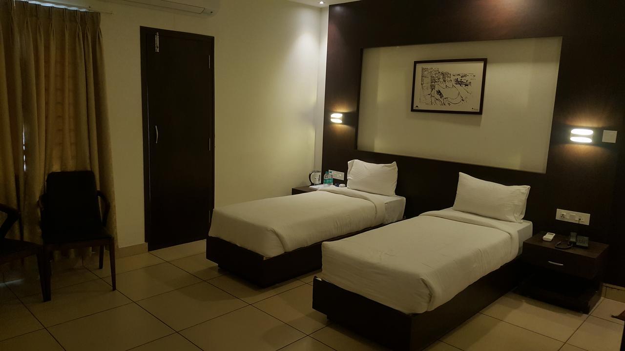 Orbis Hotel