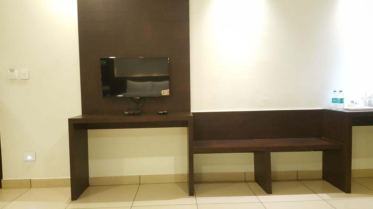 Orbis Hotel