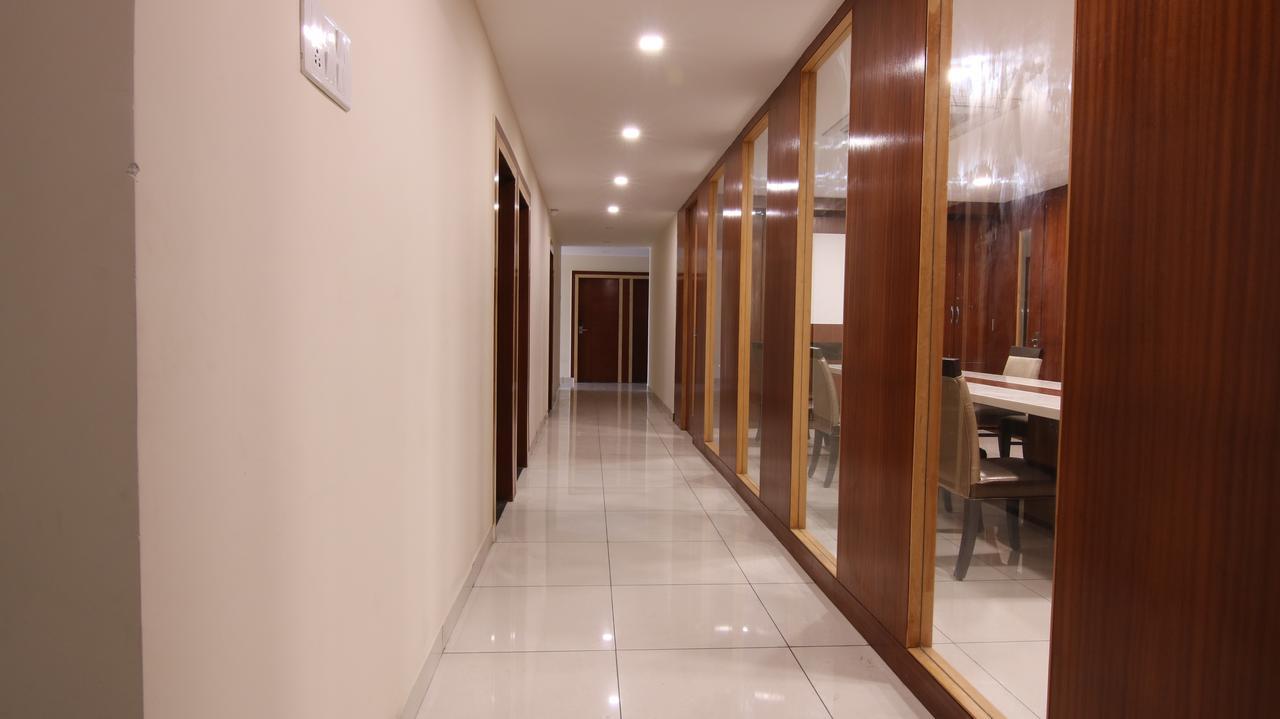 Hotel Sri Nandi Comforts Bangalore
