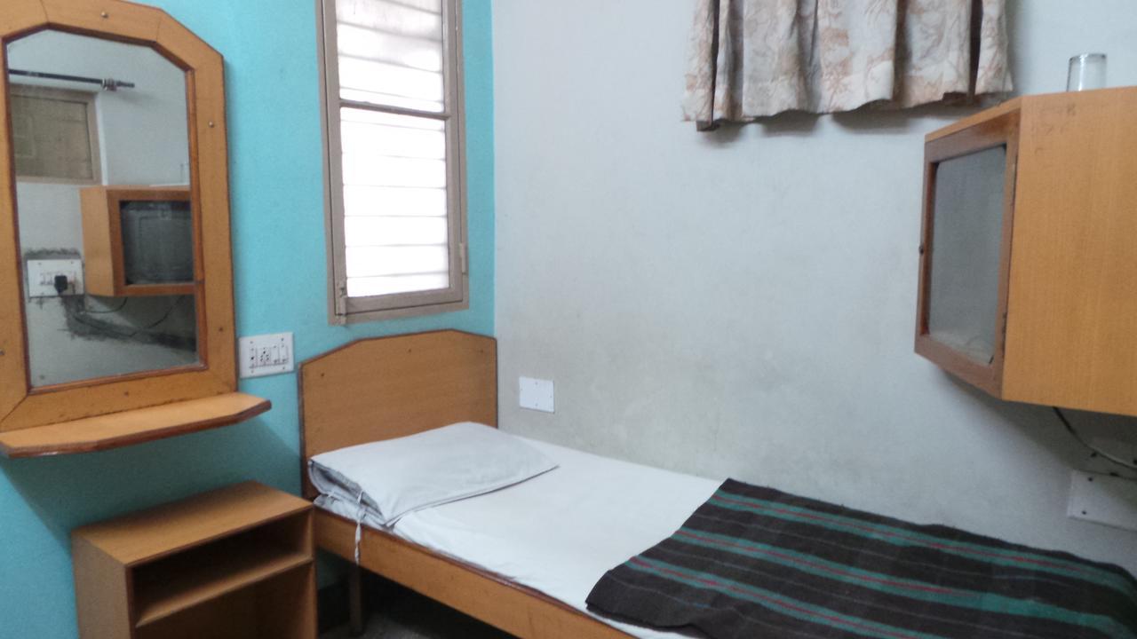 Hotel Shiva Ganga