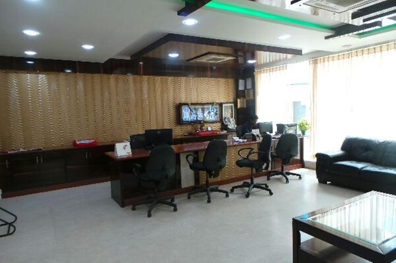 Mlc Gateway Deluxe Hotel Bangalore