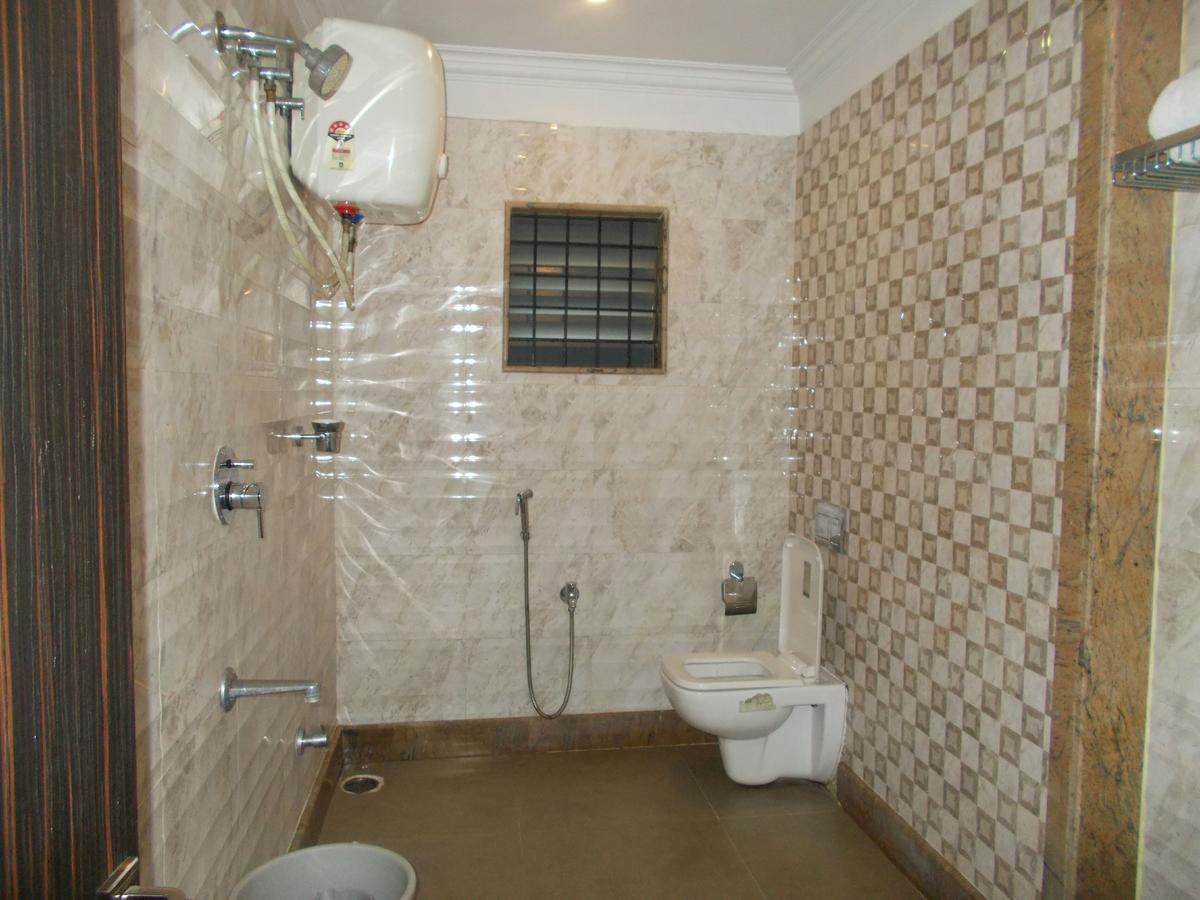 Hotel Srinidhi Grand