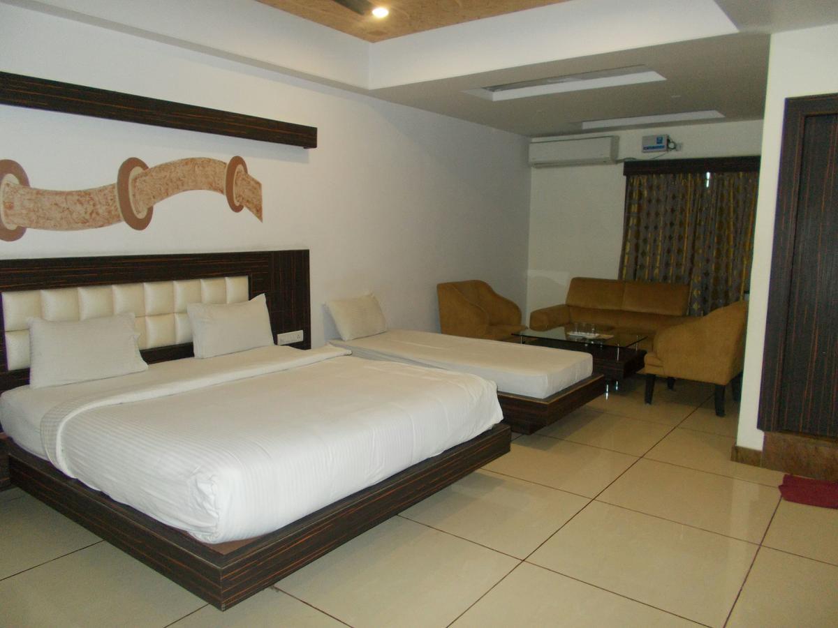 Hotel Srinidhi Grand Bangalore