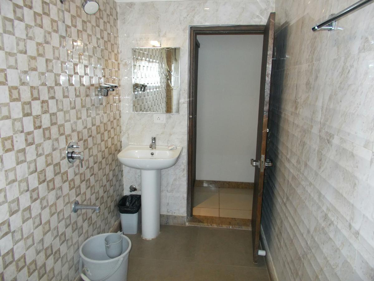 Srinidhi Grand Hotel