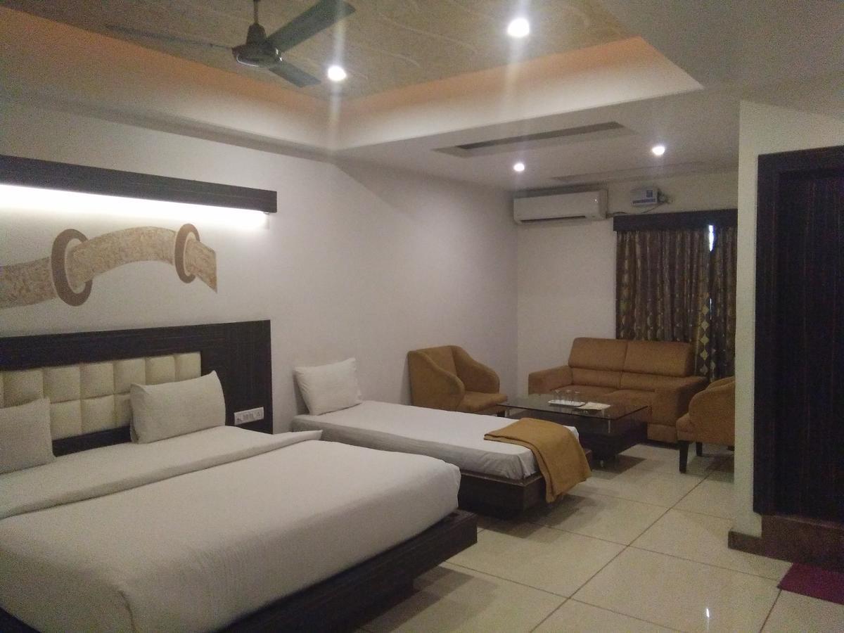 Hotel Srinidhi Grand Bangalore