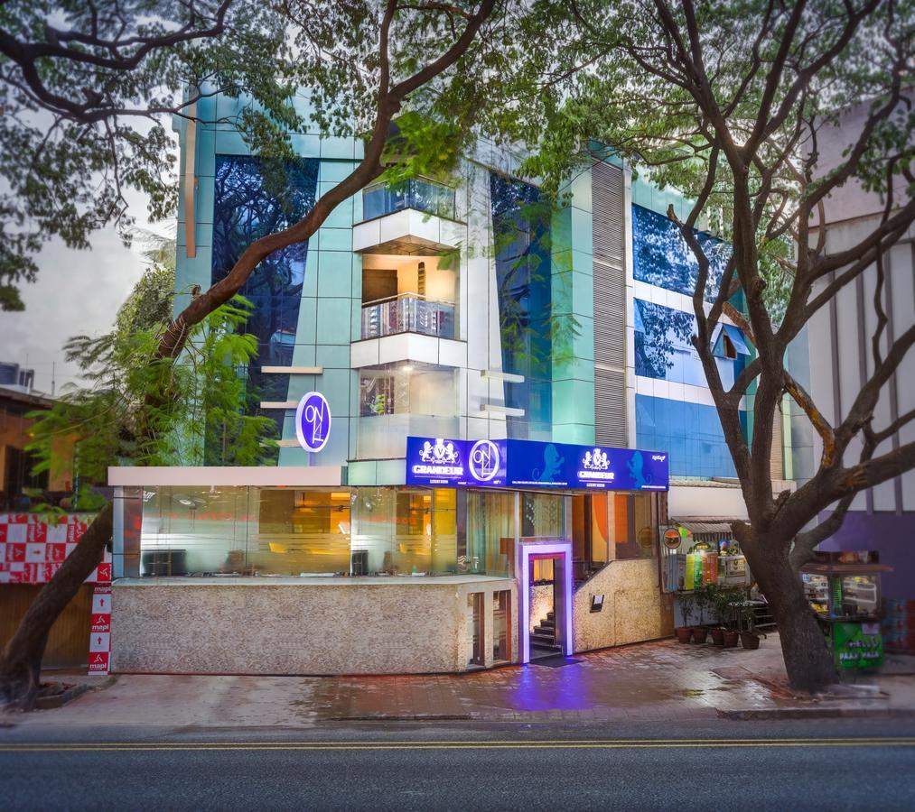 Grandeur Luxury Hotel