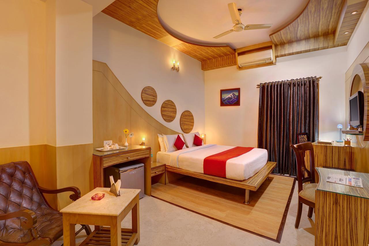 Hotel Grandeur Luxury