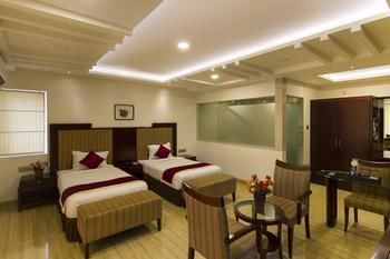 Oyo Premium Indiranagar Cambridge Layout 3*