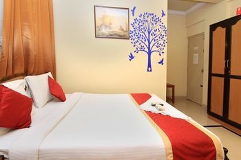 Oyo 2052 Compact Green View Hotel Bangalore