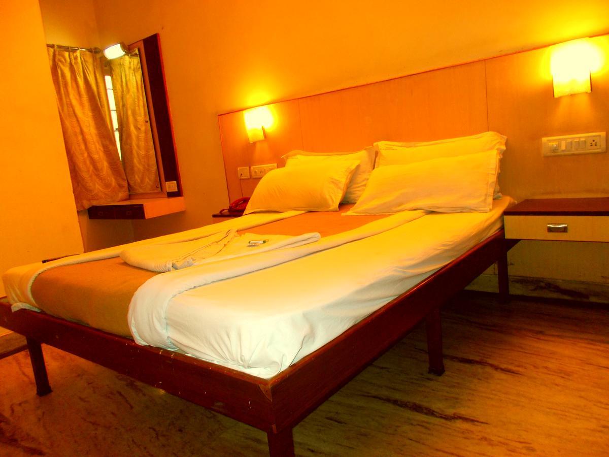 Hotel Oyo 16842 Brahma 2*