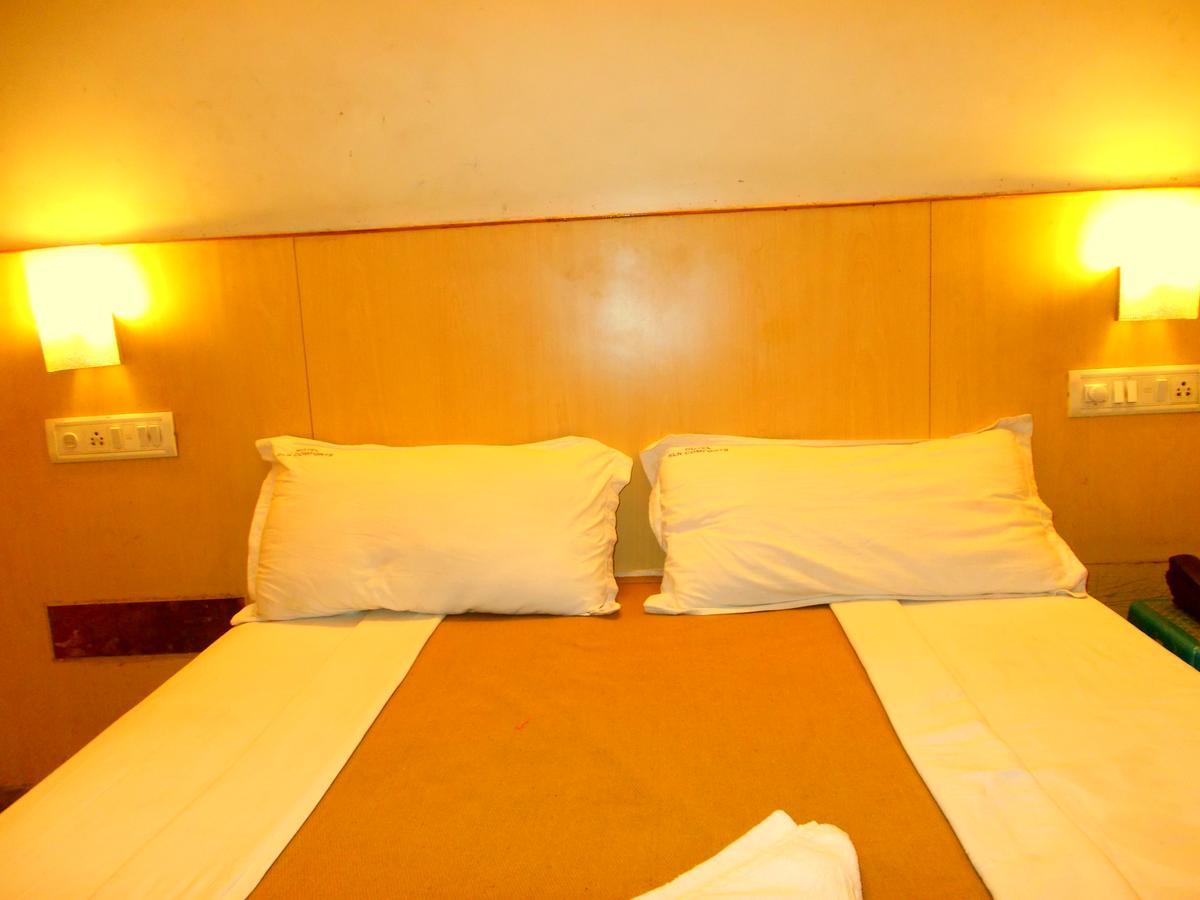 Oyo 16842 Brahma 2* Bangalore