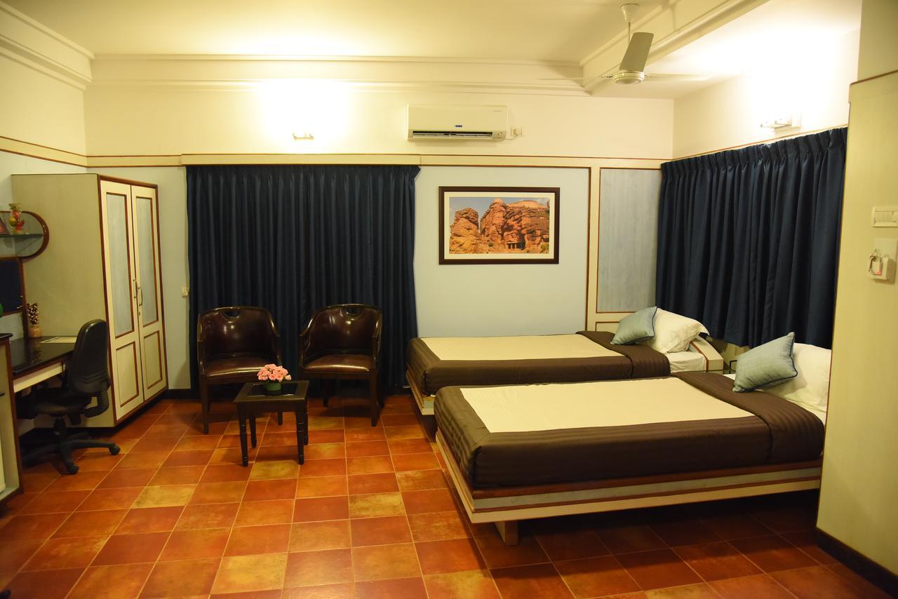 Havilla Lake Point 3* Bangalore