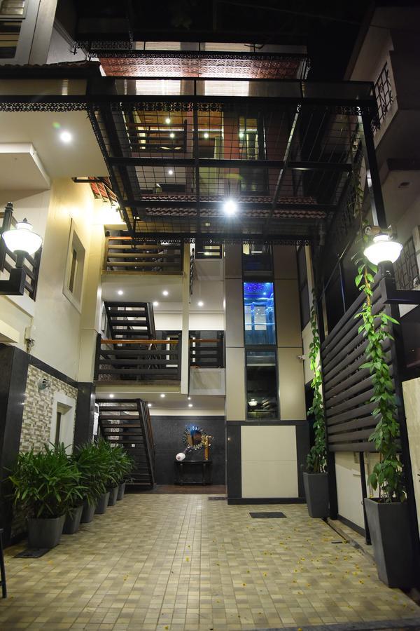 Havilla Lake Point 3* Bangalore