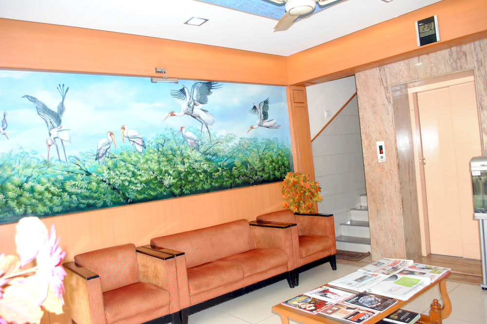 Hotel Oyo 9633 Srinidhi Residency 2*