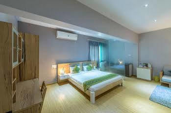 Treebo Golden Pearl Koramangala 3* Bangalore