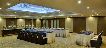 Hotel The Atria 4*