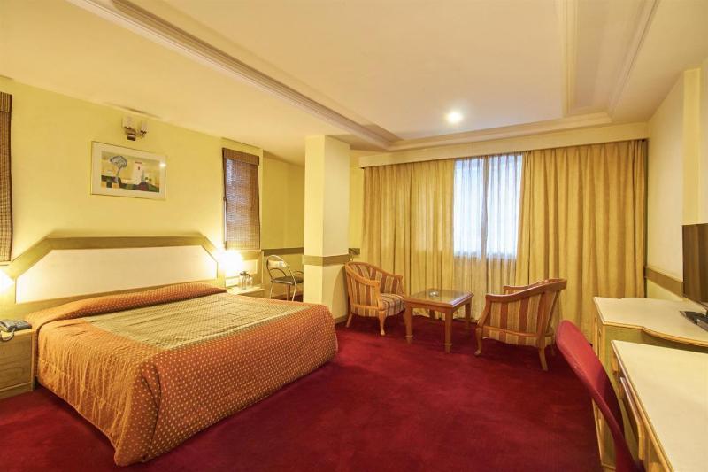Nandhini - St. Marks Road Hotel 2*