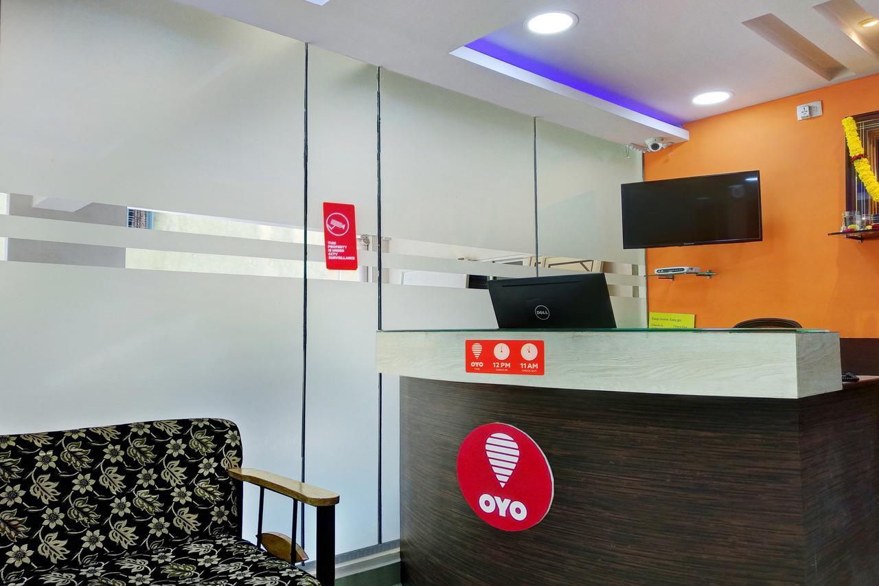 Oyo 10843 Rmv Savera 3*