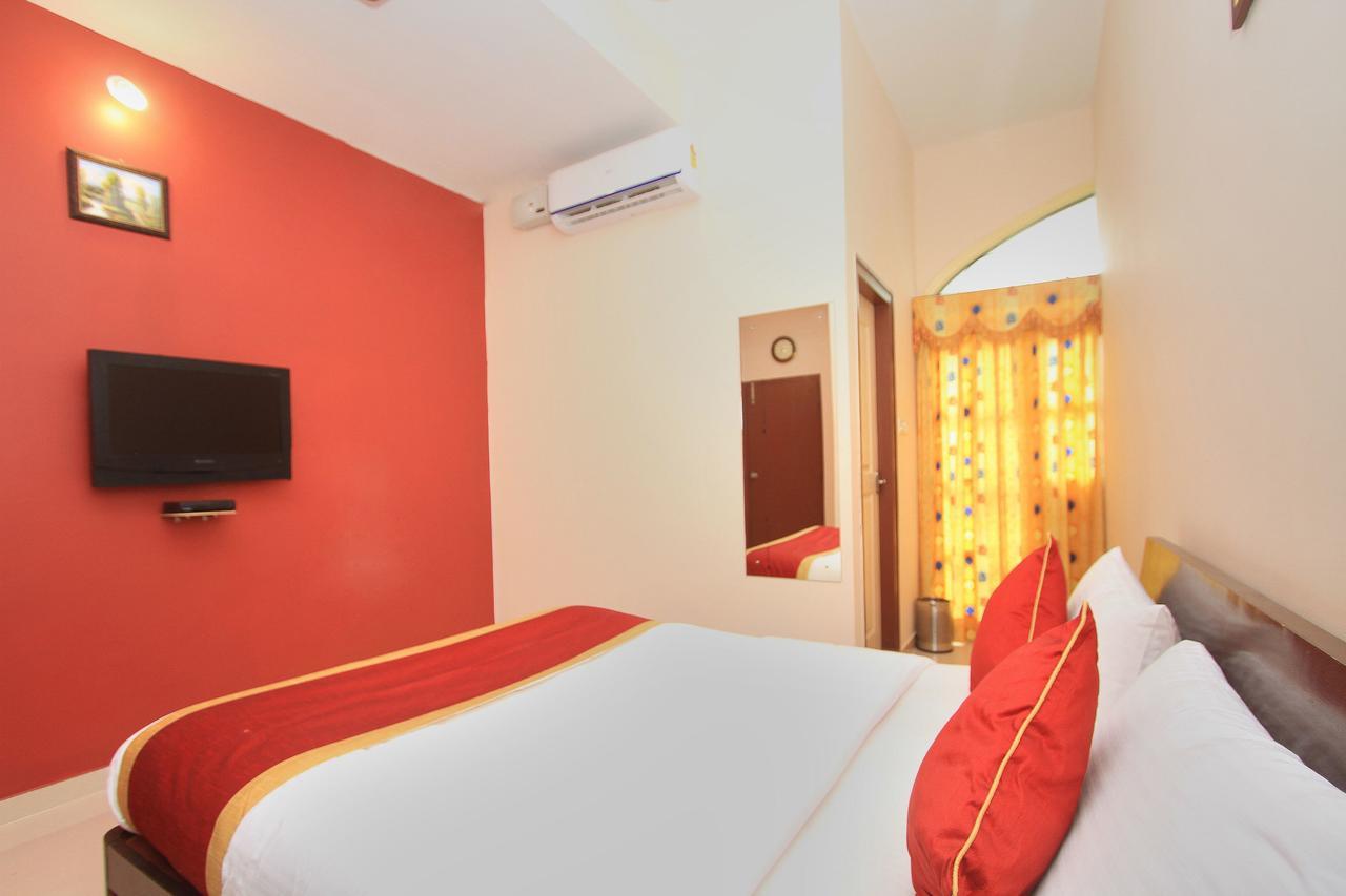 Oyo 10004 Sanjay Nagar 3*