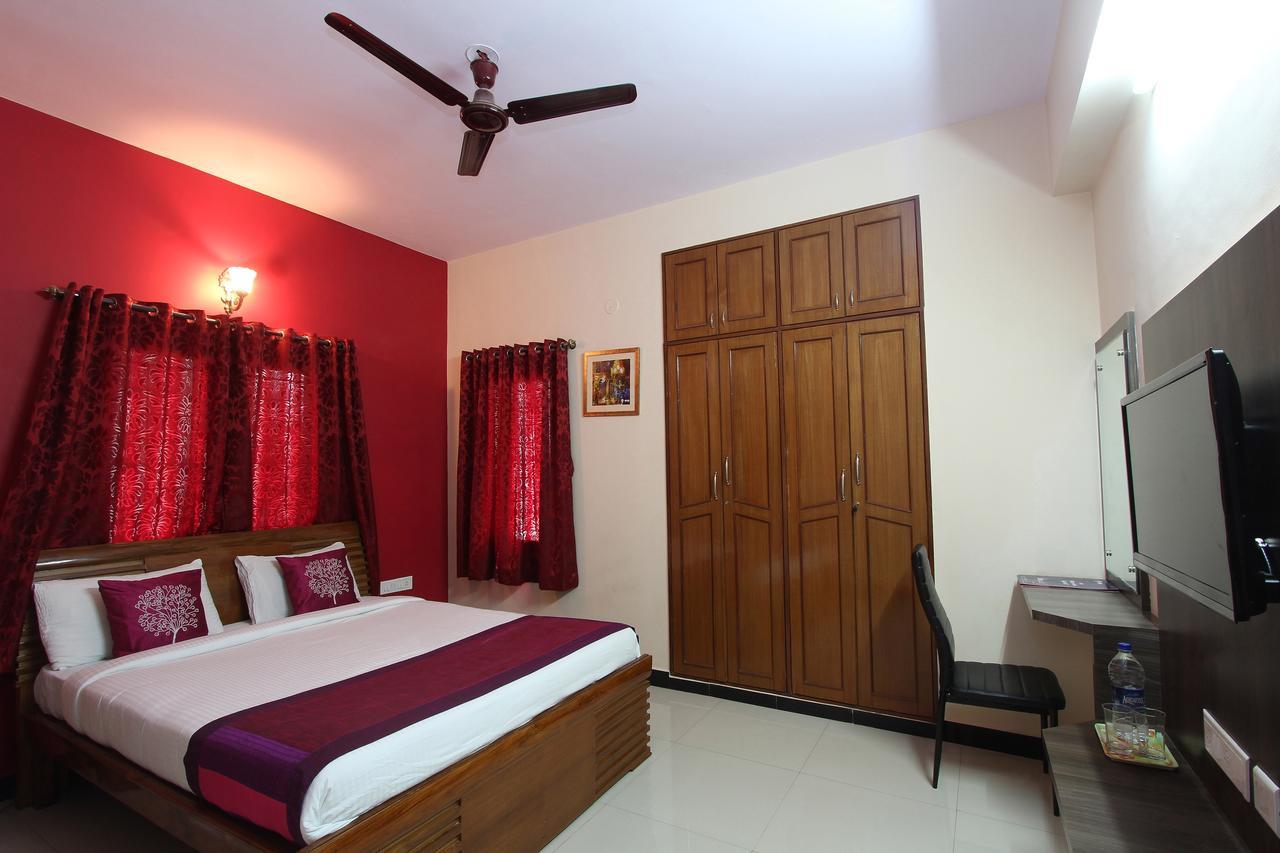 Oyo 2916 Queens Castle 3* Bangalore