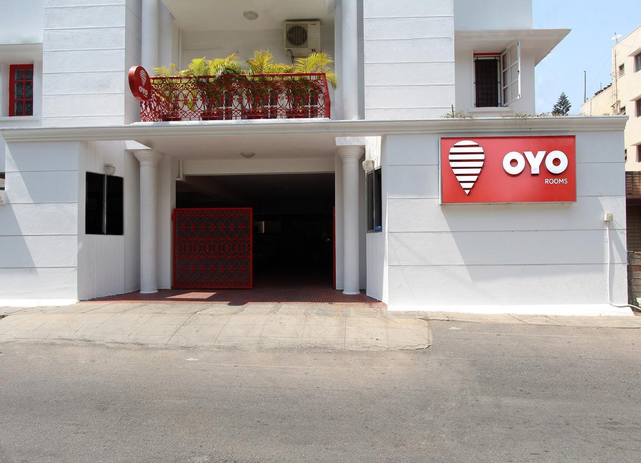 Oyo 2916 Queens Castle Aparthotel 3*