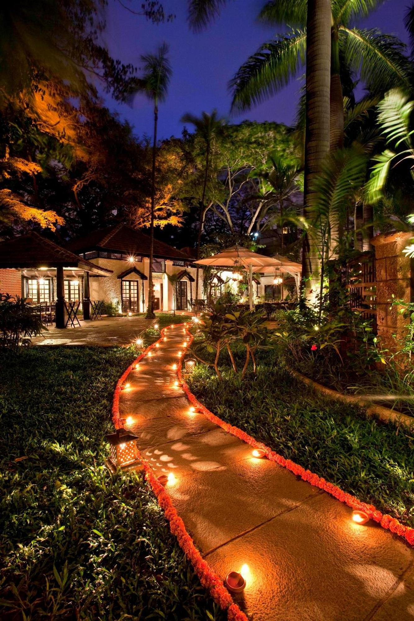 Hotel Vivanta Residency Road 5*