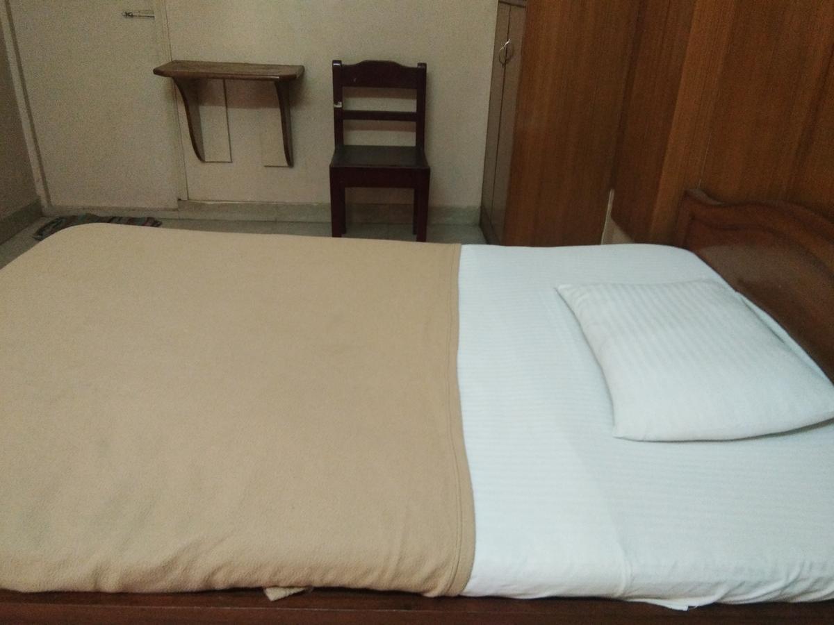 Lodge Veekay Tourist Home Bangalore