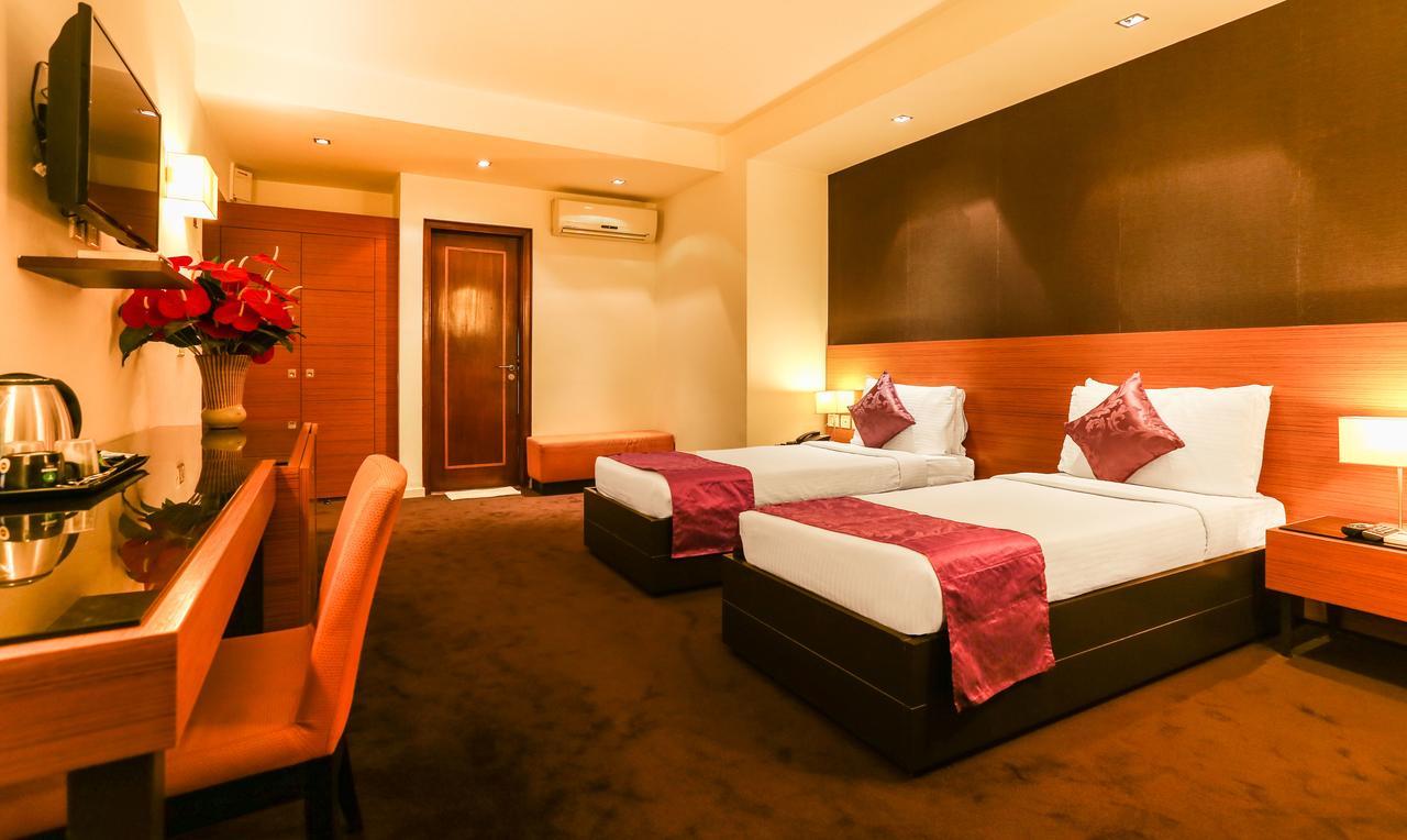 Hotel Treebo Trend Wilson Garden 4*