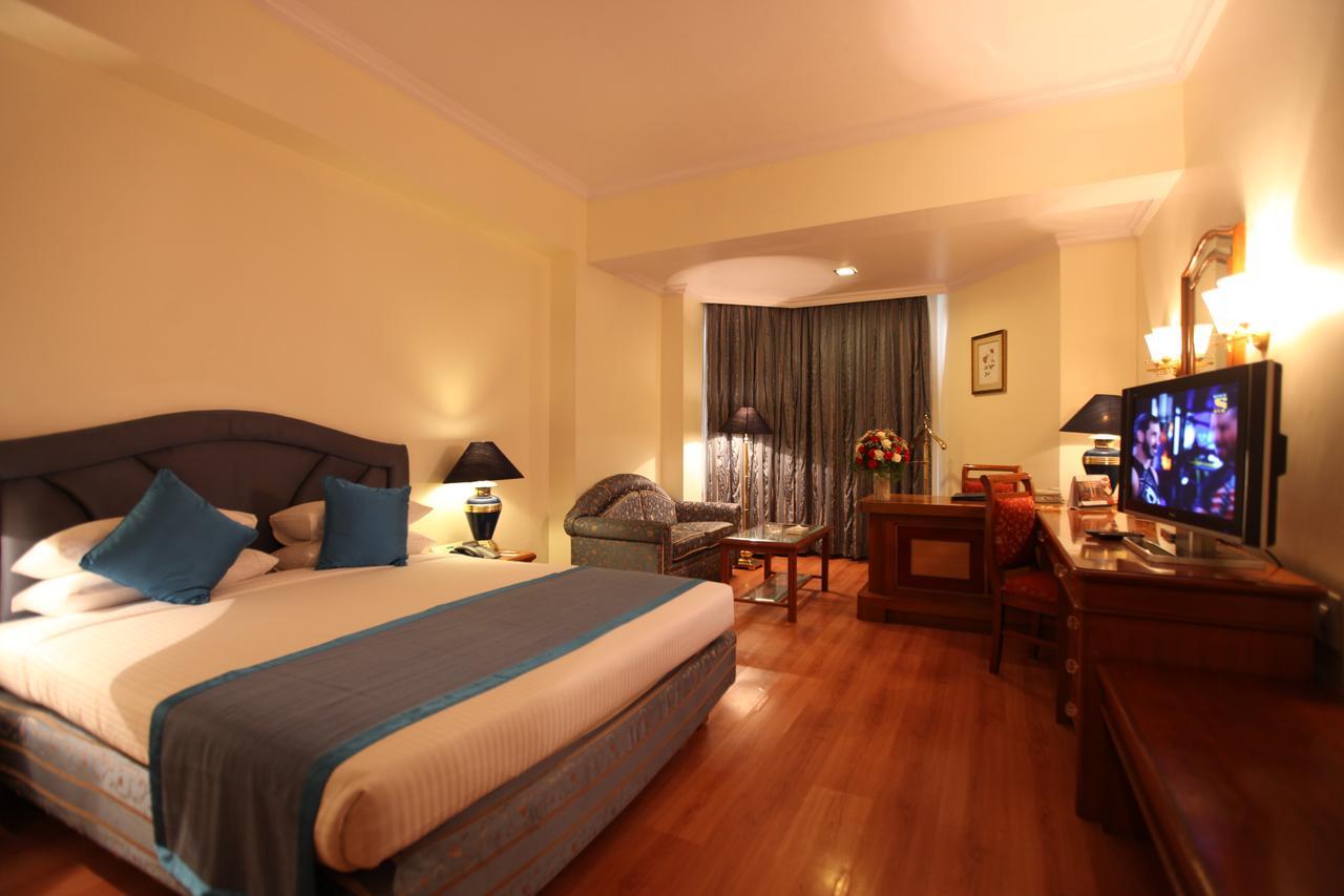 Hotel The Capitol 4*