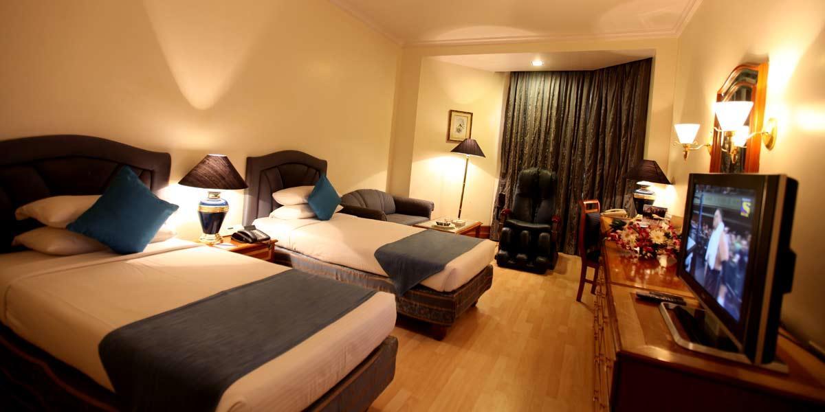 Hotel The Capitol Bangalore