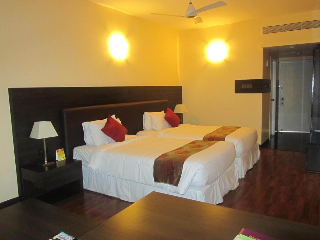 Hotel The Woodrose Bangalore