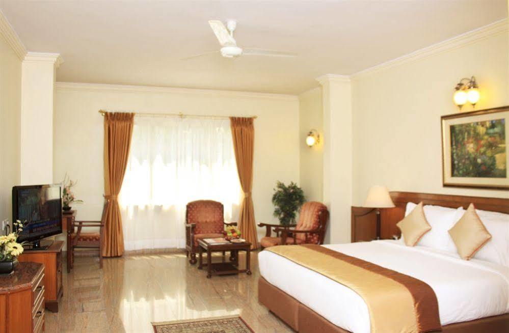 The The Grand Magrath Hotel 4*