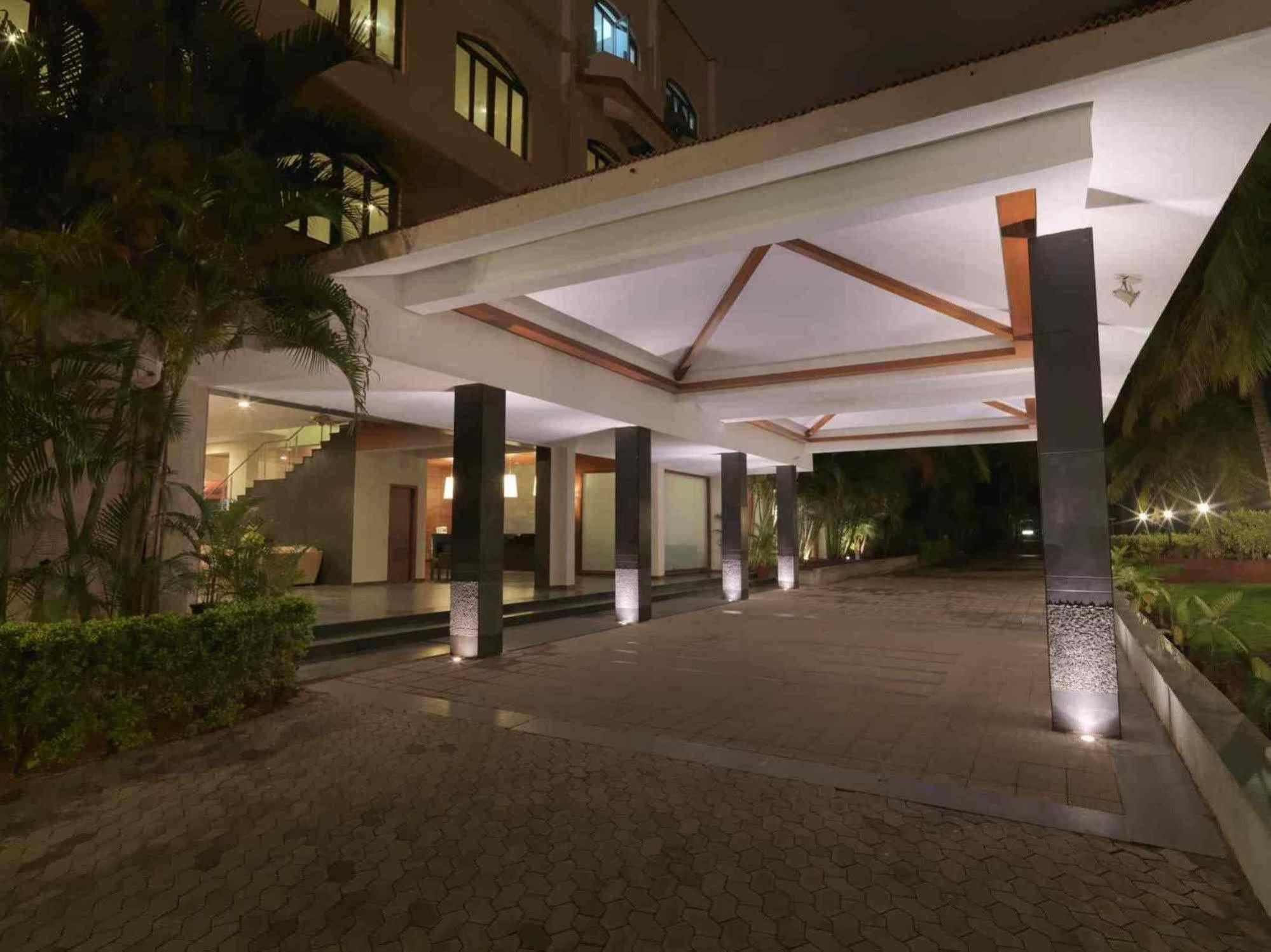 Royal Orchid & Convention Centre, Yelahanka Resort